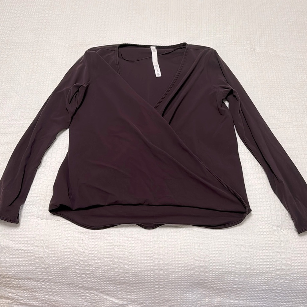 Lululemon long sleeve shirt